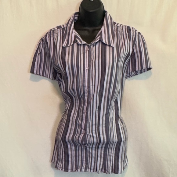 H-36 A.N.A. PLUS SIZE 1X‎ Purple Stripe Short Sleeve Button Down Blouse - Picture 1 of 15